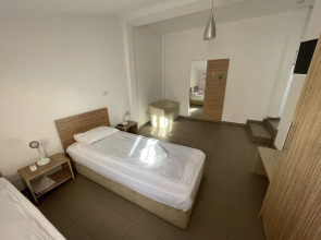 Piata Uniri Cozy Inn