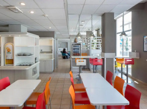 Cyan Hotel Roissy Villepinte Parc Des Expositions