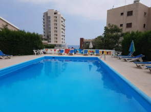 Polyxeni Hotel Apartments