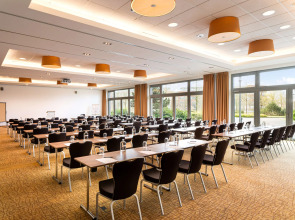 Elaya Hotel Hamburg Finkenwerder