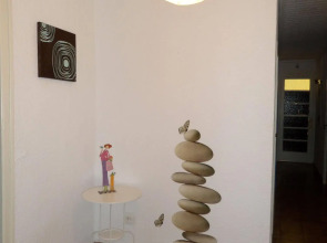 Russafa Youth Hostel