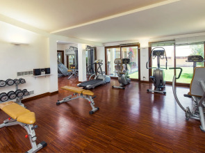 Отель Santa Gilla