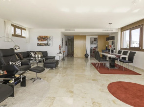 Great Penthouse Near Beach