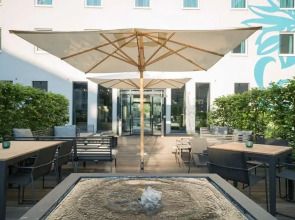 Motel One Hamburg Airport