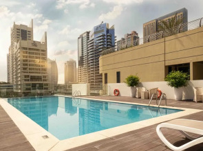 LUX Contemporary Suite View 7