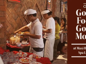 Super OYO Townhouse Oak Maxi Hotel Legian