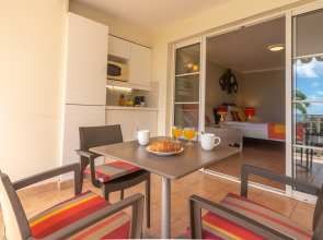 Pierre & Vacances Residence Premium Les Tamarins