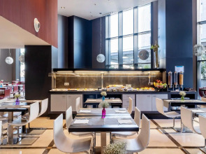 Hotel Ilunion Aqua 4