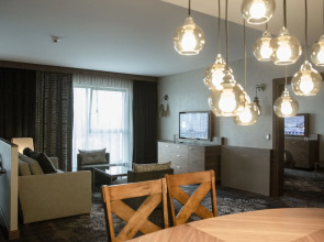 DoubleTree by Hilton Krakow Hotel & Convention Center