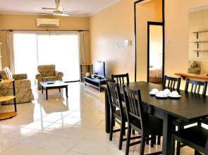 1st Choice Vacation Apartments at Marina Court Resort Resort