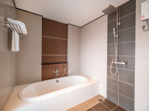 Manhattan Pattaya Hotel