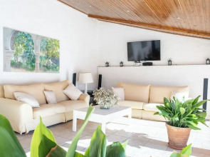 Hotel Rural Finca Barral