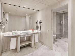 NH Collection Barcelona Pódium