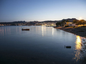 Bodrum Sea Side Beach Club Hotel