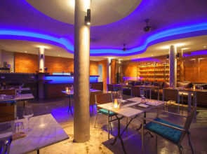 Отель Norn Talay Surin Beach Phuket