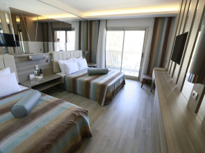 Turunc Premium Hotel