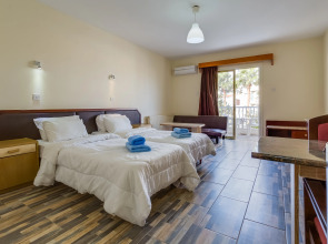 Antonis G. Hotel Apartments