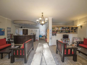 Bodrum Sea Side Beach Club Hotel