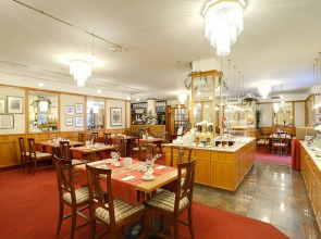 Theaterhotel & Suites Wien