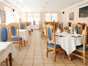 Отель «Амикус»