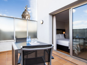 Eurostars Cristal Palace