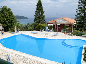 Apraos Bay Hotel