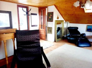 Leyla Guesthouse Castel