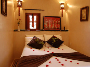 Riad Les Trois Palmiers El Bacha