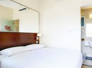 Tune Hotel KLIA Aeropolis