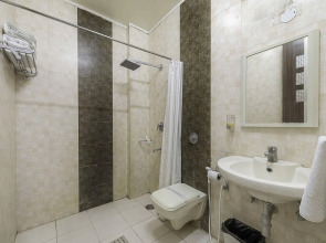 Treebo Rockwell Plaza