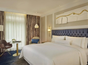 The College Green Hotel Dublin, Autograph Collection