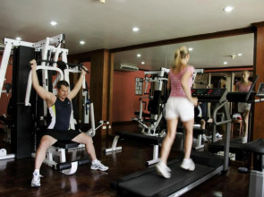 Thara Patong Beach Resort & Spa