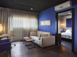 PLAY Seaport Suite Hotel TLV