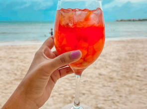 Cocoplum Beach Hotel