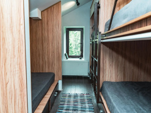 Usengi Hotel and Hostel (Юсенги Отель и Хостел)