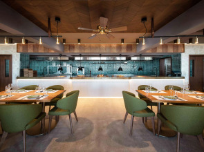 Отель Mitsis Rinela Beach