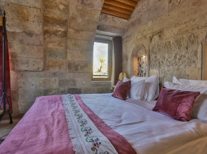 Şah Saray Cave Suites