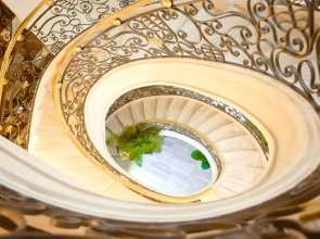 Holiday Beach Hotel Danang