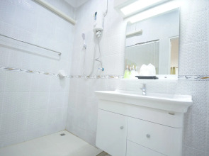 iRest Ao Nang Seafront