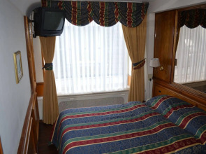 Rembrandtplein Hotel