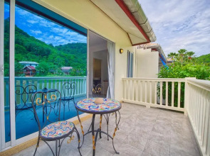 Serenity Lakeside Resort