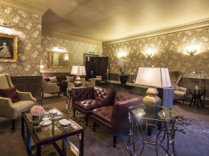 11 Cadogan Gardens and The Apartments by Iconic Luxury Hotels