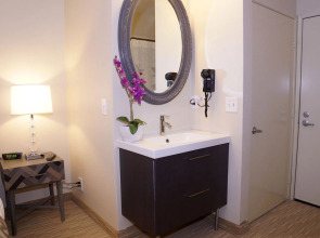 Urban Boutique Hotel