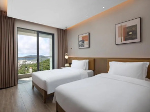 Holiday Inn Hotel and Suites Sanya Yalong Bay by IHG