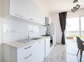 Kaş Eylül Suit Apart