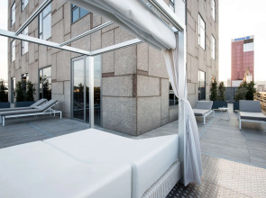 Catalonia Barcelona Plaza