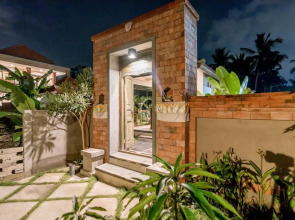 Umah Dangin Guest House