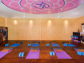 Navutu Dreams Resort & Wellness Retreat