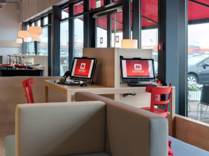 MEININGER Hotel Berlin Airport