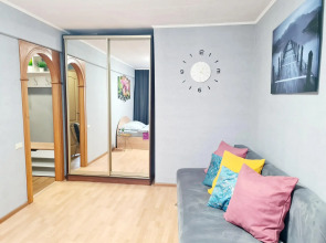 Белые ночи на улице Герцена 106